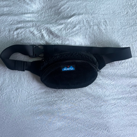 KAVU Black Corduroy Belt Bag - Picture 1 of 2